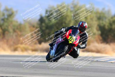 media/Jan-08-2022-SoCal Trackdays (Sat) [[1ec2777125]]/Turn 7 (1035am)/